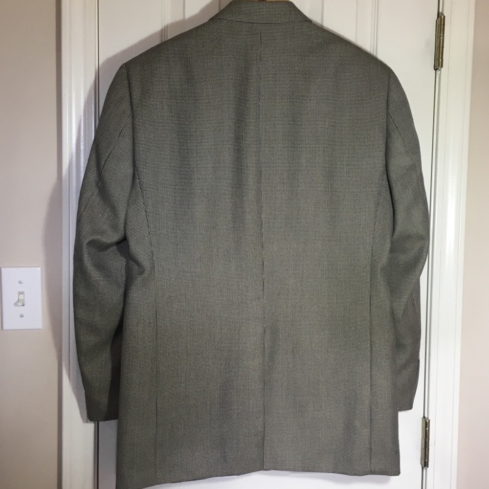 Andrew Fezza 38R, EUC sport coat, muted neutrals - Picture 8 of 13